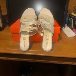 East 5th Beige Strappy Sandals